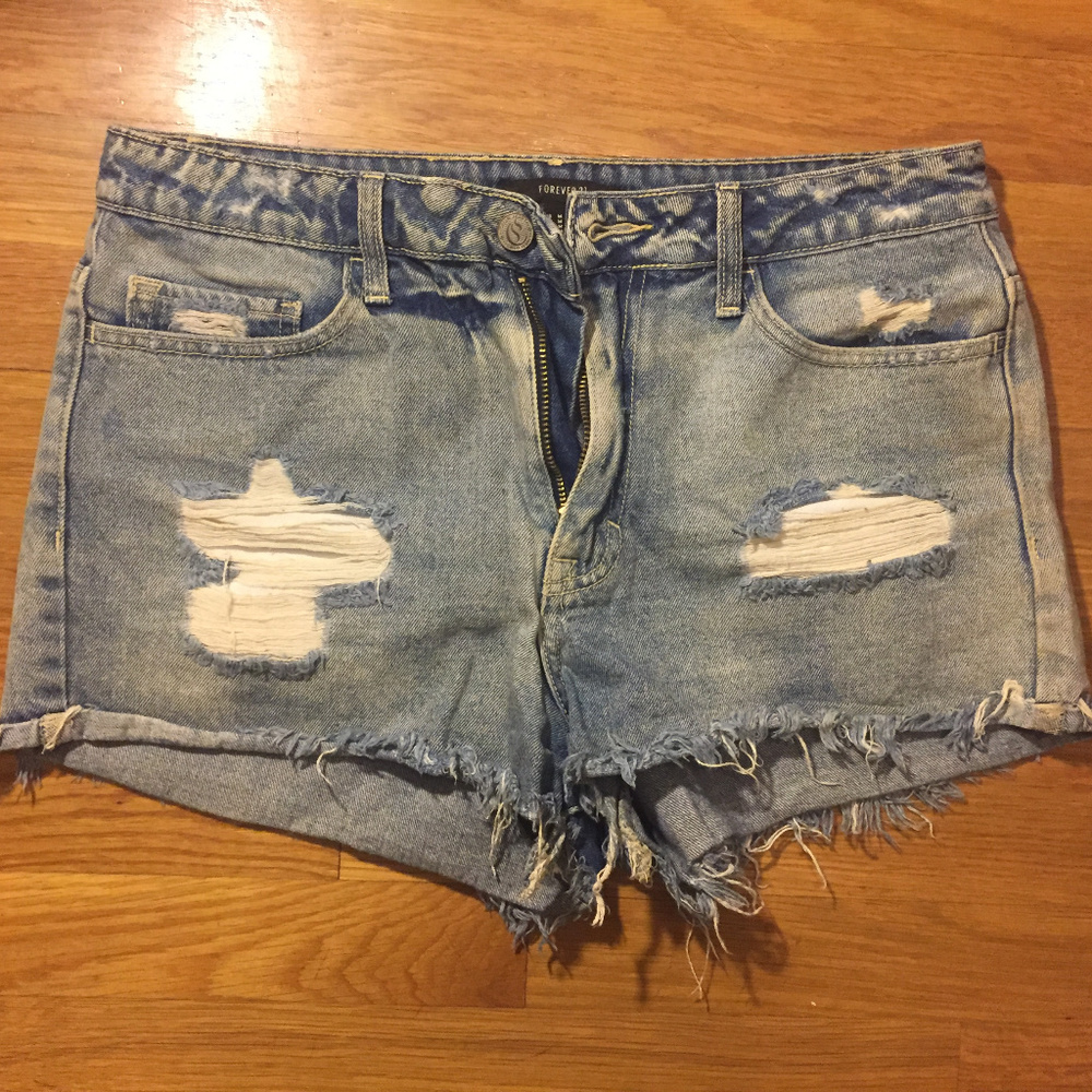 ❌SOLD❌distressed jean shorts, ❌SOLD❌